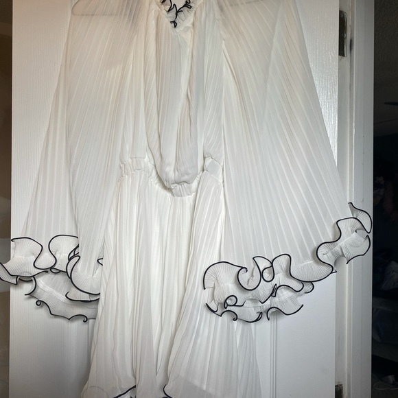 Endless rose romper - Picture 3 of 7